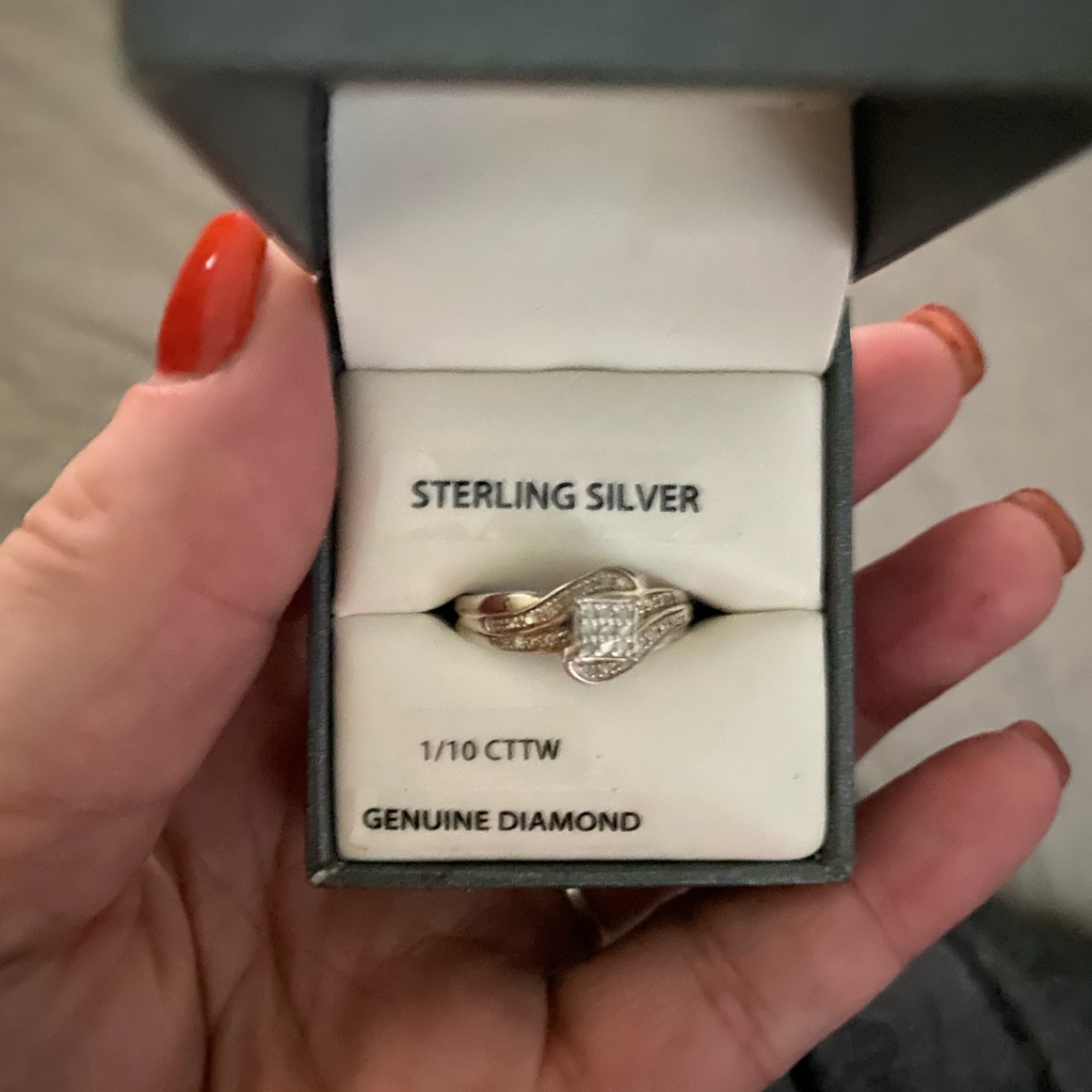 Ladies Sterling Silver Diamond Ring